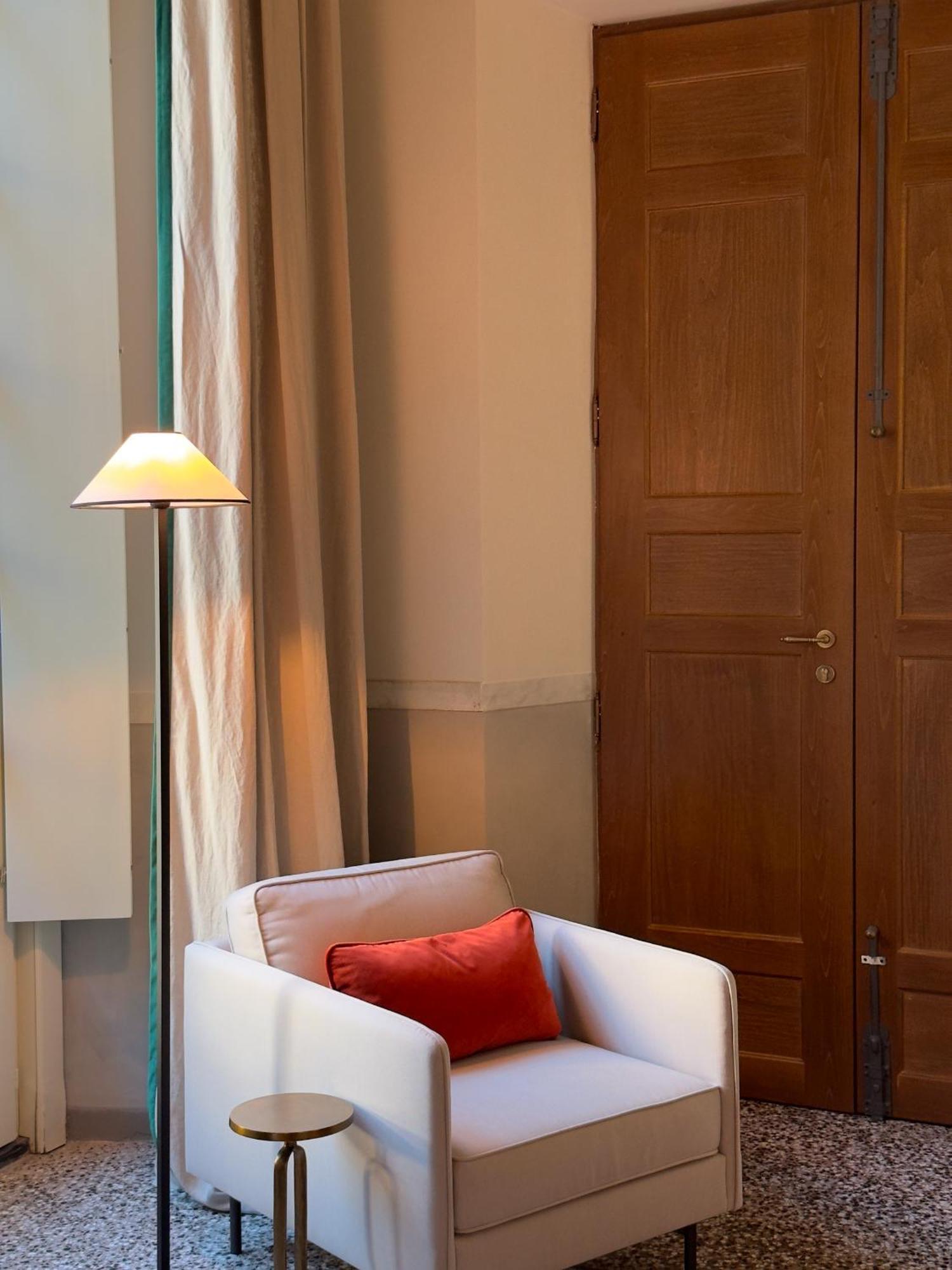 Palazzo Durazzo 5*