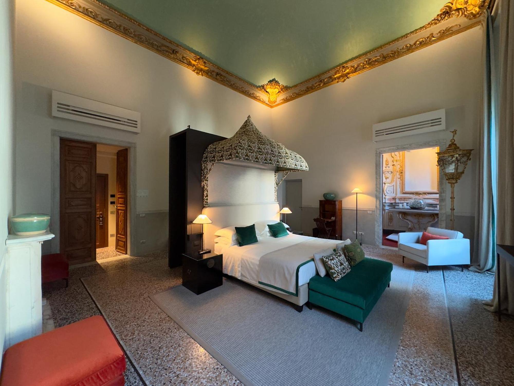 Palazzo Durazzo 5*
